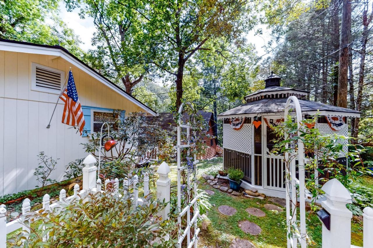 A Precious Place Gatlinburg Exterior photo